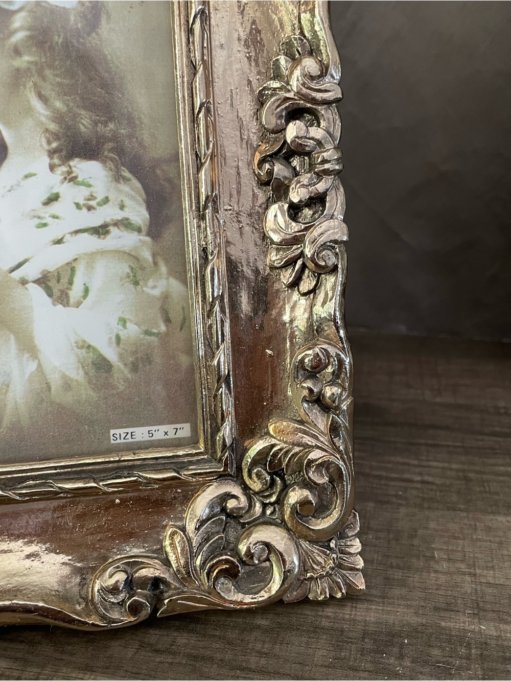 Ornate Antique-Style Gold Picture Frame - Decorative Home Accent 5x7 - Picture 4 of 8